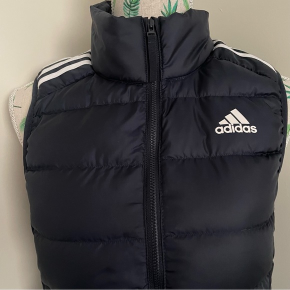 NWOT Adidas feather Gilet Vest🤍Unisex🤍Navy💙 - Picture 9 of 14